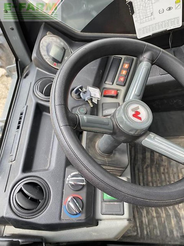 Телескопичен товарач Weidemann 4512 t: снимка 19
