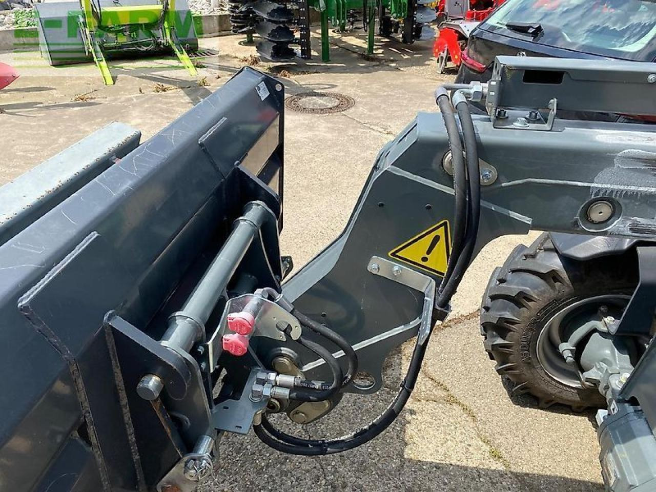 Телескопичен товарач Weidemann 4512 t: снимка 17