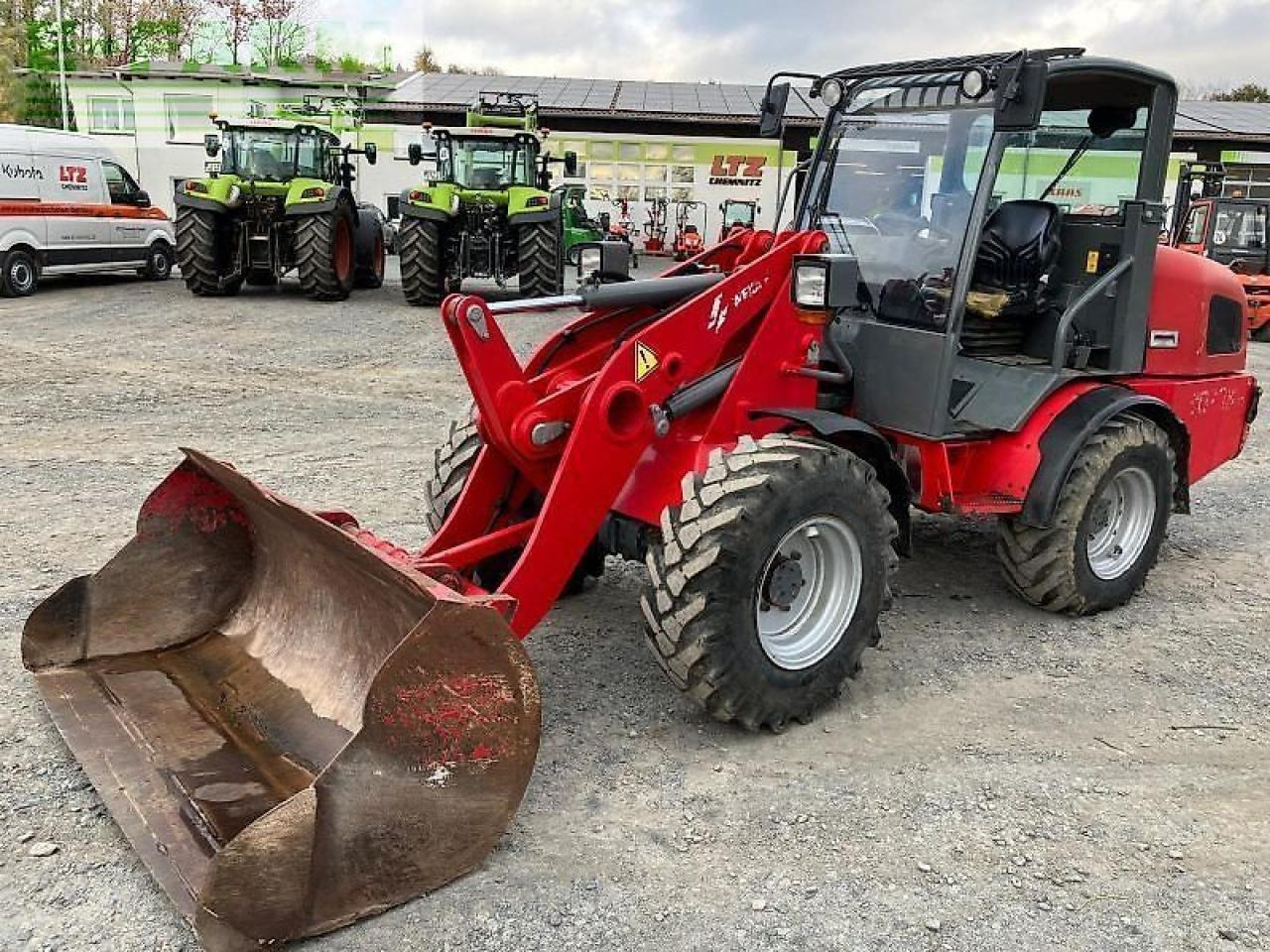 Weidemann gebr. 3070 cx 60 hoflader - Мини багер: снимка 2 Weidemann gebr. 3070 cx 60 hoflader - Мини багер: снимка 2