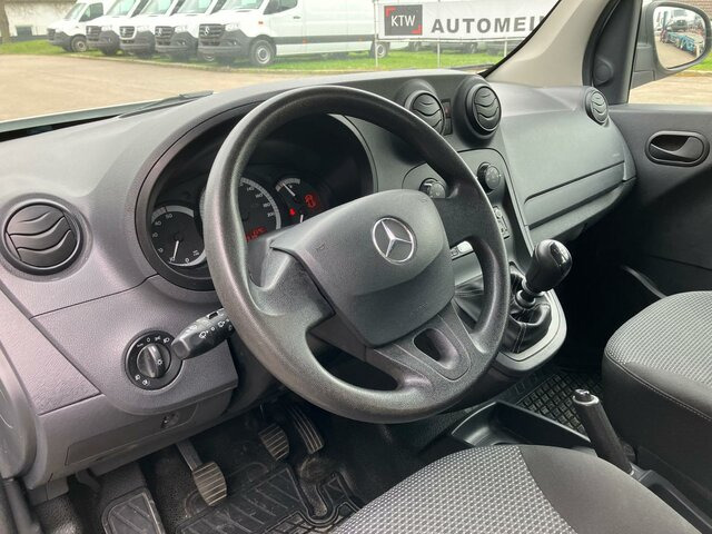 MERCEDES-BENZ Citan 111 Tourer,Klima,Heckflügeltüren,PTS - Пътнически бус: снимка 5 MERCEDES-BENZ Citan 111 Tourer,Klima,Heckflügeltüren,PTS - Пътнически бус: снимка 5