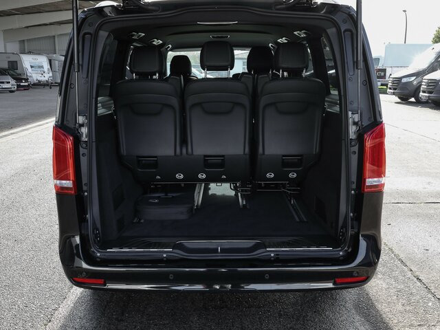 MERCEDES-BENZ EQV 300 Avantgarde Line,lang,7Sitze,2xKlima,LED... - Пътнически бус, Електрически бус: снимка 2 MERCEDES-BENZ EQV 300 Avantgarde Line,lang,7Sitze,2xKlima,LED... - Пътнически бус, Електрически бус: снимка 2