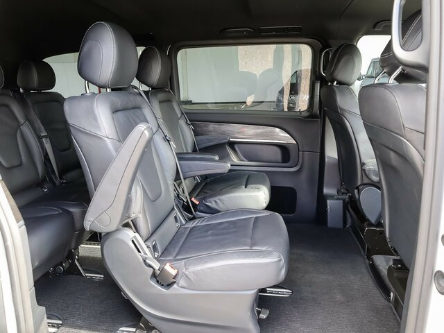 MERCEDES-BENZ EQV 300 Avantgarde Line,lang,7Sitze,2xKlima,LED... - Пътнически бус, Електрически бус: снимка 5 MERCEDES-BENZ EQV 300 Avantgarde Line,lang,7Sitze,2xKlima,LED... - Пътнически бус, Електрически бус: снимка 5
