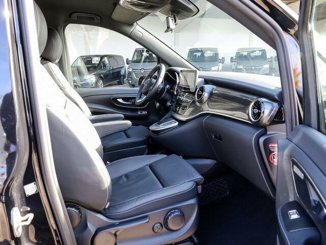 MERCEDES-BENZ EQV 300 Avantgarde Line,lang,7Sitze,2xKlima,LED... - Микробус, Електробус: снимка 5 MERCEDES-BENZ EQV 300 Avantgarde Line,lang,7Sitze,2xKlima,LED... - Микробус, Електробус: снимка 5