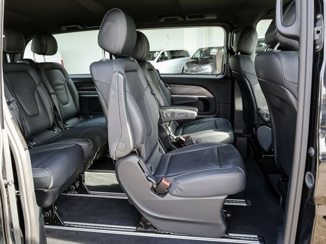 MERCEDES-BENZ EQV 300 Avantgarde Line,lang,7Sitze,2xKlima,LED... - Пътнически бус, Електрически бус: снимка 4 MERCEDES-BENZ EQV 300 Avantgarde Line,lang,7Sitze,2xKlima,LED... - Пътнически бус, Електрически бус: снимка 4