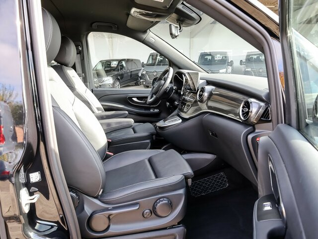 MERCEDES-BENZ EQV 300 Avantgarde Line,lang,7Sitze,2xKlima,LED... - Пътнически бус, Електрически бус: снимка 5 MERCEDES-BENZ EQV 300 Avantgarde Line,lang,7Sitze,2xKlima,LED... - Пътнически бус, Електрически бус: снимка 5