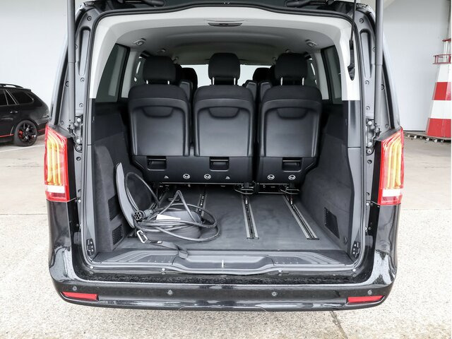 MERCEDES-BENZ EQV 300 Extralang,8Sitze,2elektr.Schiebetür,LED - Микробус, Електробус: снимка 2 MERCEDES-BENZ EQV 300 Extralang,8Sitze,2elektr.Schiebetür,LED - Микробус, Електробус: снимка 2