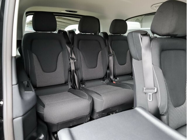 MERCEDES-BENZ EQV 300 Extralang,8Sitze,2elektr.Schiebetür,LED - Микробус, Електробус: снимка 4 MERCEDES-BENZ EQV 300 Extralang,8Sitze,2elektr.Schiebetür,LED - Микробус, Електробус: снимка 4