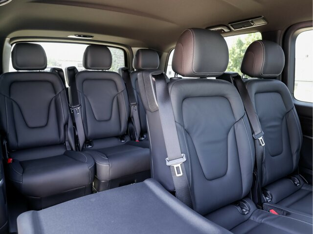 MERCEDES-BENZ EQV 300 Extralang,Avantgarde,8Sitze,2elektr.Tür - Микробус, Електробус: снимка 4 MERCEDES-BENZ EQV 300 Extralang,Avantgarde,8Sitze,2elektr.Tür - Микробус, Електробус: снимка 4