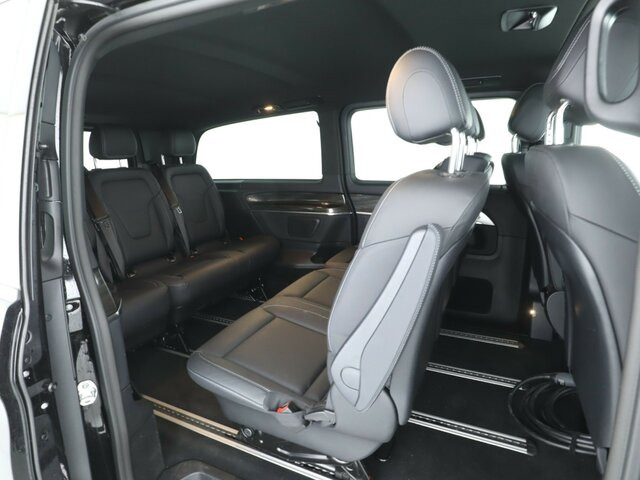 Пътнически бус, Електрически бус MERCEDES-BENZ EQV 300 Extralang,Avantgarde,8Sitze,2xelektr.Tür: снимка 15