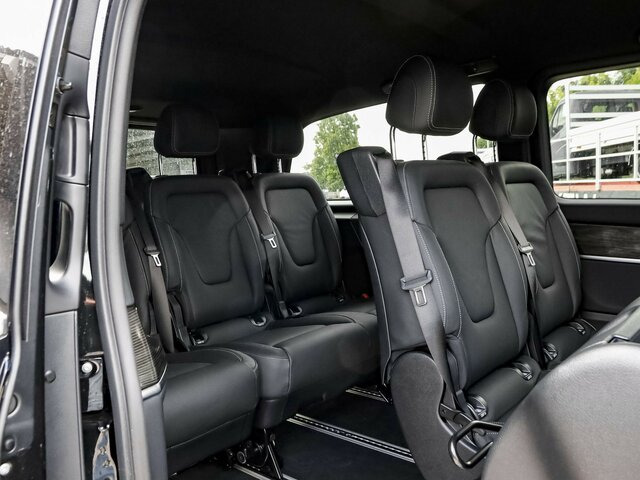 MERCEDES-BENZ EQV 300 Extralang,Avantgarde,8Sitze,2xelektr.Tür - Пътнически бус, Електрически бус: снимка 5 MERCEDES-BENZ EQV 300 Extralang,Avantgarde,8Sitze,2xelektr.Tür - Пътнически бус, Електрически бус: снимка 5