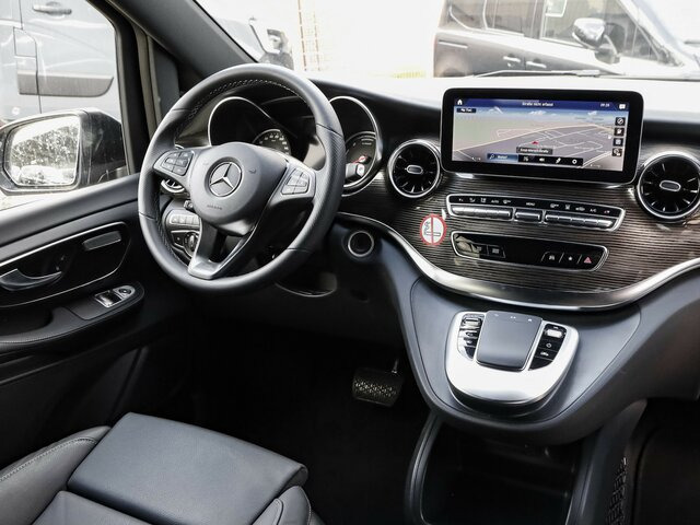 Пътнически бус, Електрически бус MERCEDES-BENZ EQV 300 Extralang,Avantgarde,8Sitze,2xelektr.Tür: снимка 6