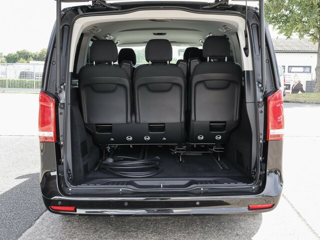 MERCEDES-BENZ EQV 300 lang,7Sitze,2xKlima,2Schiebetür el.,LED... - Микробус, Електробус: снимка 2 MERCEDES-BENZ EQV 300 lang,7Sitze,2xKlima,2Schiebetür el.,LED... - Микробус, Електробус: снимка 2