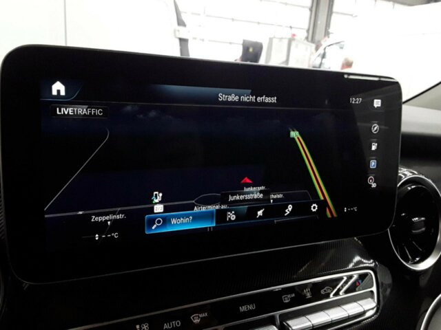 MERCEDES-BENZ EQV 300 lang,7Sitze,2xKlima,2Schiebetür el.,LED - Микробус, Електробус: снимка 5 MERCEDES-BENZ EQV 300 lang,7Sitze,2xKlima,2Schiebetür el.,LED - Микробус, Електробус: снимка 5