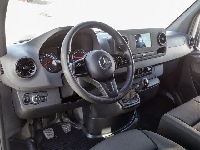 MERCEDES-BENZ Sprinter 214 CDI Kasten,3924,MBUX,Kamera - Малък ван: снимка 4 MERCEDES-BENZ Sprinter 214 CDI Kasten,3924,MBUX,Kamera - Малък ван: снимка 4