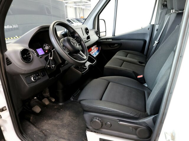 MERCEDES-BENZ Sprinter 314 CDI DOKA,MBUX,Klima,Tempomat - Брезентов бус, Бус с двойна кабина: снимка 2 MERCEDES-BENZ Sprinter 314 CDI DOKA,MBUX,Klima,Tempomat - Брезентов бус, Бус с двойна кабина: снимка 2