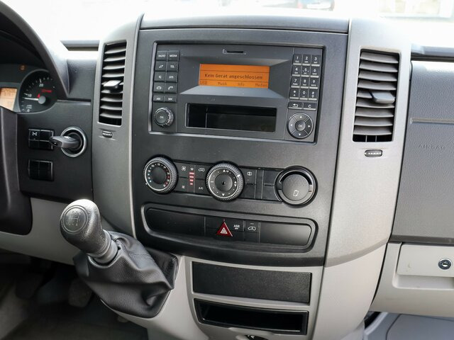 MERCEDES-BENZ Sprinter 316CDI DOKA,Allrad,AHK,Standhzg.... - Бордови бус, Бус с двойна кабина: снимка 5 MERCEDES-BENZ Sprinter 316CDI DOKA,Allrad,AHK,Standhzg.... - Бордови бус, Бус с двойна кабина: снимка 5