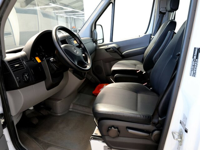 MERCEDES-BENZ Sprinter 316CDI DOKA,Allrad,AHK,Standhzg. - Брезентов бус, Бус с двойна кабина: снимка 2 MERCEDES-BENZ Sprinter 316CDI DOKA,Allrad,AHK,Standhzg. - Брезентов бус, Бус с двойна кабина: снимка 2