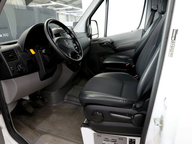 MERCEDES-BENZ Sprinter 316CDI DOKA,Allrad,AHK,Standhzg. - Бордови бус, Бус с двойна кабина: снимка 2 MERCEDES-BENZ Sprinter 316CDI DOKA,Allrad,AHK,Standhzg. - Бордови бус, Бус с двойна кабина: снимка 2