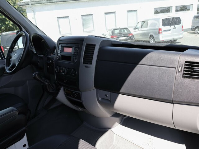 MERCEDES-BENZ Sprinter 316CDI DOKA,Allrad,AHK,TCO,Standhzg.... - Брезентов бус, Бус с двойна кабина: снимка 3 MERCEDES-BENZ Sprinter 316CDI DOKA,Allrad,AHK,TCO,Standhzg.... - Брезентов бус, Бус с двойна кабина: снимка 3