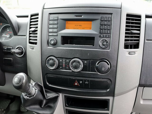 MERCEDES-BENZ Sprinter 316CDI DOKA,Allrad,Klima - Брезентов бус, Бус с двойна кабина: снимка 5 MERCEDES-BENZ Sprinter 316CDI DOKA,Allrad,Klima - Брезентов бус, Бус с двойна кабина: снимка 5