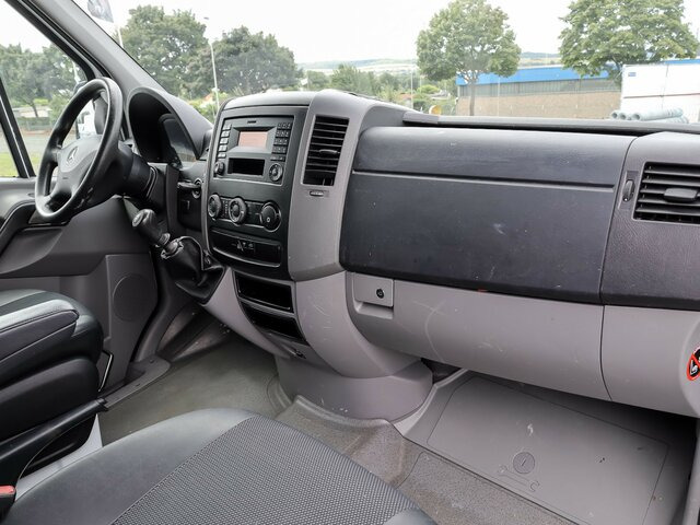MERCEDES-BENZ Sprinter 316CDI DOKA,Allrad,Klima - Брезентов бус, Бус с двойна кабина: снимка 3 MERCEDES-BENZ Sprinter 316CDI DOKA,Allrad,Klima - Брезентов бус, Бус с двойна кабина: снимка 3