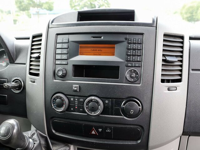 MERCEDES-BENZ Sprinter 316CDI DOKA,Allrad,Klima - Бордови бус, Бус с двойна кабина: снимка 5 MERCEDES-BENZ Sprinter 316CDI DOKA,Allrad,Klima - Бордови бус, Бус с двойна кабина: снимка 5