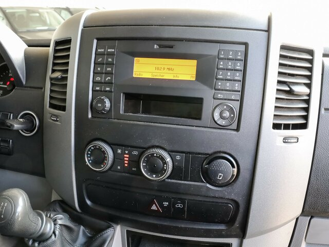 MERCEDES-BENZ Sprinter 316CDI DOKA,Allrad,Klima... - Бордови бус, Бус с двойна кабина: снимка 5 MERCEDES-BENZ Sprinter 316CDI DOKA,Allrad,Klima... - Бордови бус, Бус с двойна кабина: снимка 5