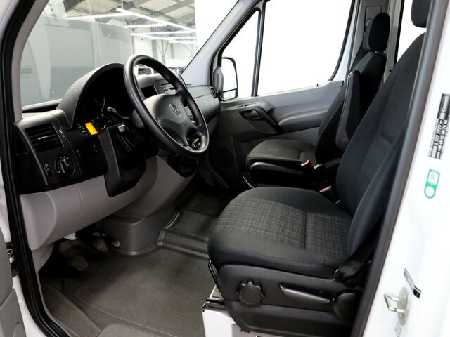 MERCEDES-BENZ Sprinter 316CDI DOKA,Allrad,Klima,Standhzg. - Брезентов бус, Бус с двойна кабина: снимка 2 MERCEDES-BENZ Sprinter 316CDI DOKA,Allrad,Klima,Standhzg. - Брезентов бус, Бус с двойна кабина: снимка 2