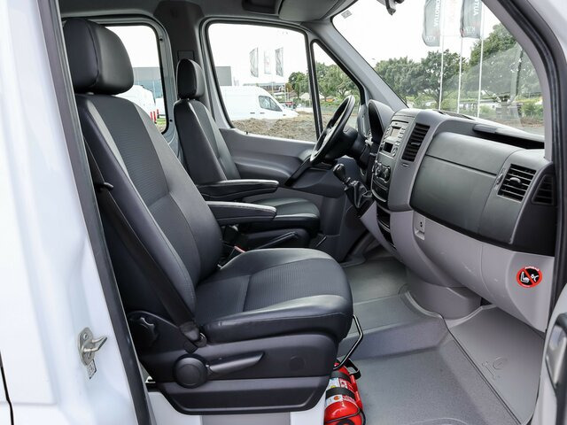 MERCEDES-BENZ Sprinter 316CDI DOKA,Allrad,Klima,Standhzg. - Бордови бус, Бус с двойна кабина: снимка 2 MERCEDES-BENZ Sprinter 316CDI DOKA,Allrad,Klima,Standhzg. - Бордови бус, Бус с двойна кабина: снимка 2