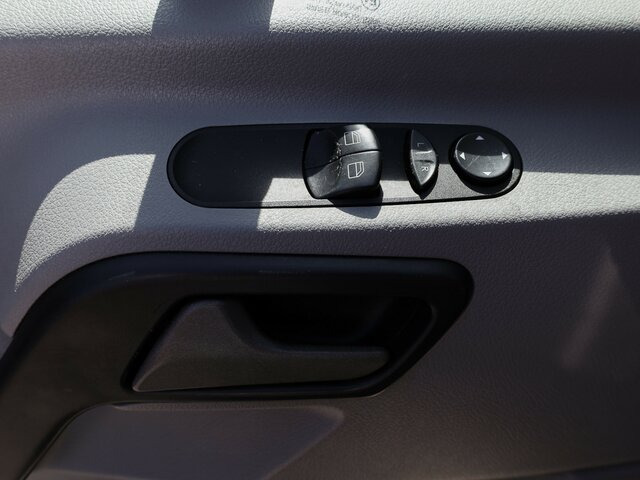 MERCEDES-BENZ Sprinter 316CDI Pritsche,Allrad,Klima... - Бордови бус: снимка 5 MERCEDES-BENZ Sprinter 316CDI Pritsche,Allrad,Klima... - Бордови бус: снимка 5