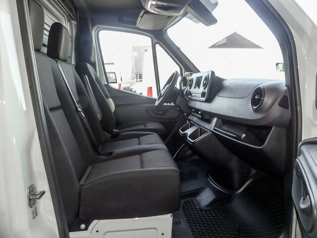 MERCEDES-BENZ Sprinter 317 CDI,3665mm,Automatik,Kamera - Товарен бус: снимка 2 MERCEDES-BENZ Sprinter 317 CDI,3665mm,Automatik,Kamera - Товарен бус: снимка 2