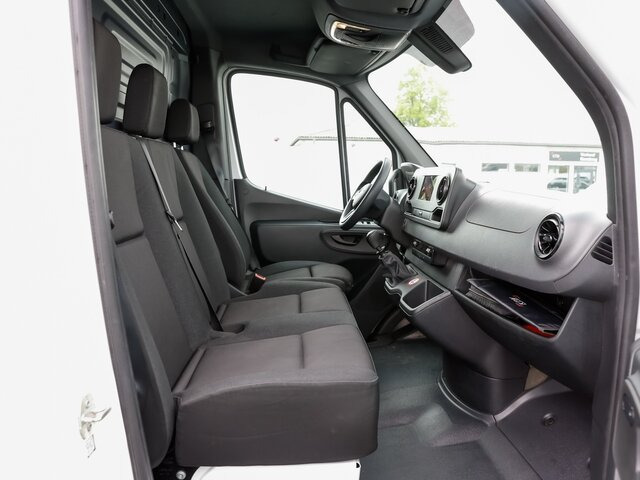 MERCEDES-BENZ Sprinter 317 CDI Kasten,L2H2,MBUX,Kamera - Товарен бус: снимка 3 MERCEDES-BENZ Sprinter 317 CDI Kasten,L2H2,MBUX,Kamera - Товарен бус: снимка 3