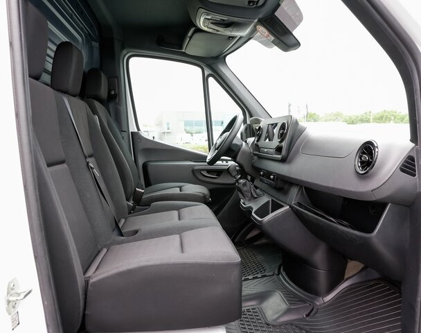 MERCEDES-BENZ Sprinter 317 CDI Kasten,L2H2,MBUX,Kamera - Товарен бус: снимка 3 MERCEDES-BENZ Sprinter 317 CDI Kasten,L2H2,MBUX,Kamera - Товарен бус: снимка 3