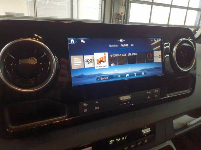 MERCEDES-BENZ Sprinter 317 CDI Maxi Kombi Tourer,9Sitze,9GTr.... - Микробус, Пътнически бус: снимка 4 MERCEDES-BENZ Sprinter 317 CDI Maxi Kombi Tourer,9Sitze,9GTr.... - Микробус, Пътнически бус: снимка 4