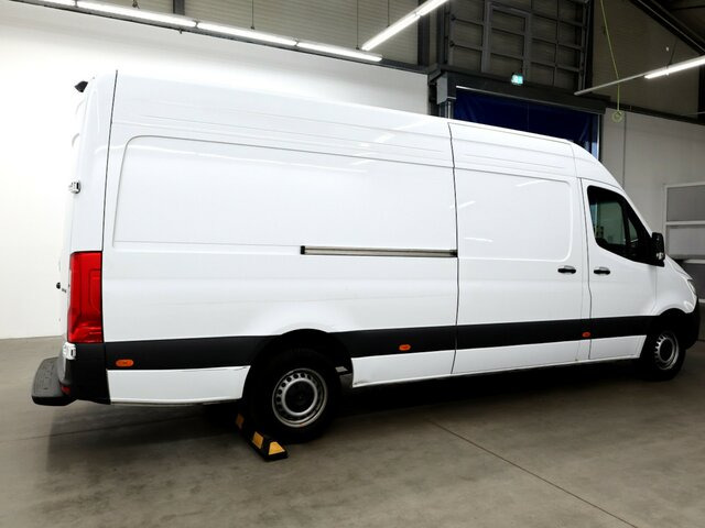 Товарен бус MERCEDES-BENZ Sprinter 317 Maxi,9GTronic,MBUX,Kamera: снимка 10