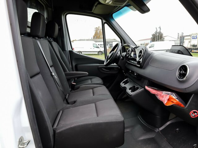 MERCEDES-BENZ Sprinter 317 Maxi,9GTronic,MBUX,Kamera... - Товарен бус: снимка 3 MERCEDES-BENZ Sprinter 317 Maxi,9GTronic,MBUX,Kamera... - Товарен бус: снимка 3