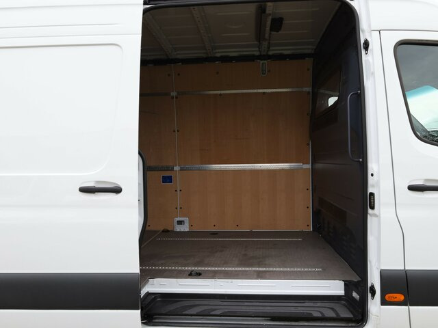 MERCEDES-BENZ Sprinter 317 Maxi,9GTronic,MBUX,Kamera - Товарен бус: снимка 2 MERCEDES-BENZ Sprinter 317 Maxi,9GTronic,MBUX,Kamera - Товарен бус: снимка 2