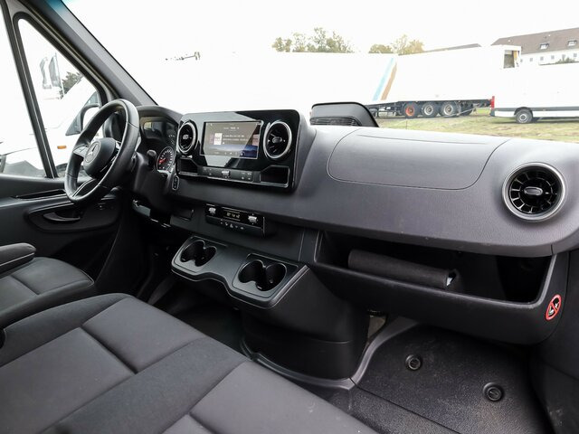 MERCEDES-BENZ Sprinter 317 Maxi,9GTronic,MBUX,Kamera... - Товарен бус: снимка 4 MERCEDES-BENZ Sprinter 317 Maxi,9GTronic,MBUX,Kamera... - Товарен бус: снимка 4