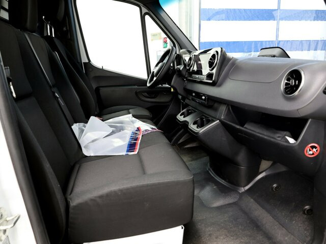 Товарен бус MERCEDES-BENZ Sprinter 317 Maxi,9GTronic,MBUX,Kamera: снимка 13