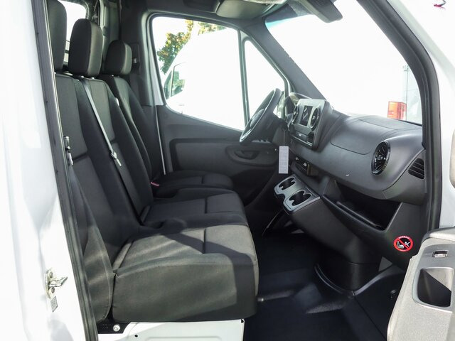 MERCEDES-BENZ Sprinter 317 Maxi,Automatik,MBUX,Kamera,Klima - Товарен бус: снимка 2 MERCEDES-BENZ Sprinter 317 Maxi,Automatik,MBUX,Kamera,Klima - Товарен бус: снимка 2