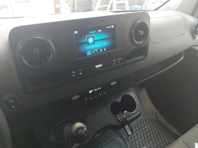 MERCEDES-BENZ Sprinter317CDI Maxi Koffer,LBW,Klima,Kamera... - Лекотоварен автомобил фургон: снимка 3 MERCEDES-BENZ Sprinter317CDI Maxi Koffer,LBW,Klima,Kamera... - Лекотоварен автомобил фургон: снимка 3