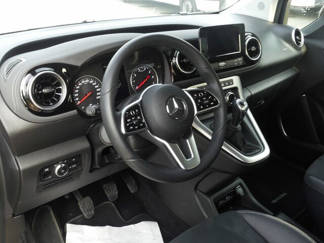 MERCEDES-BENZ T 180 Power Plus,MBUX,LED,Navi,Kamera,Tempomat - Пътнически бус: снимка 4 MERCEDES-BENZ T 180 Power Plus,MBUX,LED,Navi,Kamera,Tempomat - Пътнически бус: снимка 4