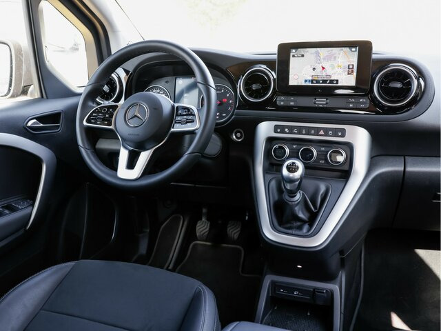 MERCEDES-BENZ T 180 Progressive,MBUX,LED,Navi,Kamera,Tempomat - Пътнически бус: снимка 3 MERCEDES-BENZ T 180 Progressive,MBUX,LED,Navi,Kamera,Tempomat - Пътнически бус: снимка 3