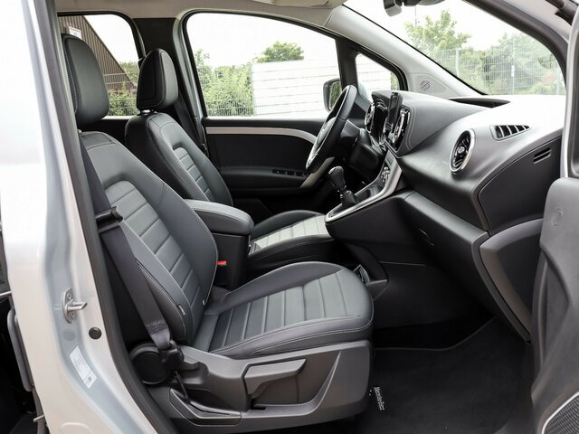 MERCEDES-BENZ T 180 Progressive,MBUX,LED,Navi,Kamera,Tempomat... - Пътнически бус: снимка 3 MERCEDES-BENZ T 180 Progressive,MBUX,LED,Navi,Kamera,Tempomat... - Пътнически бус: снимка 3