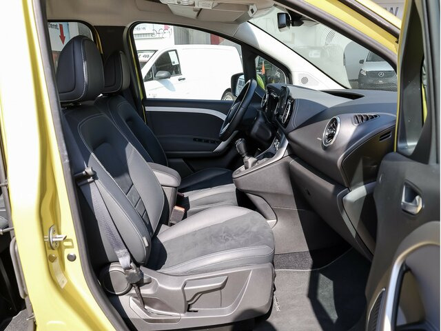MERCEDES-BENZ T 180 d,Progessive,LED,MBUX,Navi,AHK,Kamera - Пътнически бус: снимка 3 MERCEDES-BENZ T 180 d,Progessive,LED,MBUX,Navi,AHK,Kamera - Пътнически бус: снимка 3