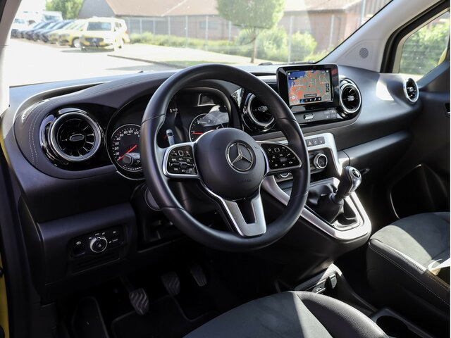 MERCEDES-BENZ T 180 d,Progessive,LED,MBUX,Navi,AHK,Kamera - Пътнически бус: снимка 5 MERCEDES-BENZ T 180 d,Progessive,LED,MBUX,Navi,AHK,Kamera - Пътнически бус: снимка 5