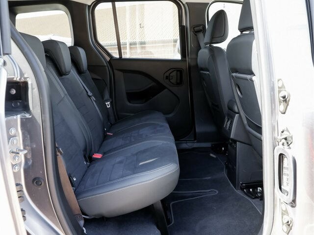 MERCEDES-BENZ T 180 d,Progressive,LED.AHK,MBUX,Navi,Kamera - Пътнически бус: снимка 2 MERCEDES-BENZ T 180 d,Progressive,LED.AHK,MBUX,Navi,Kamera - Пътнически бус: снимка 2