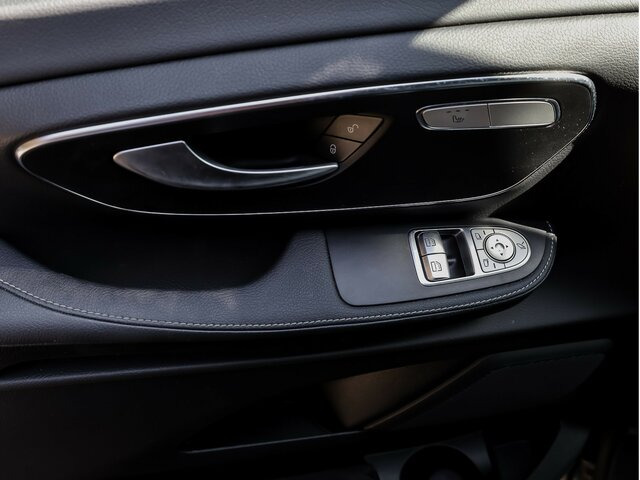 Пътнически бус MERCEDES-BENZ V 300 Avantgarde Extralang,2xSchiebetür elektr.: снимка 10