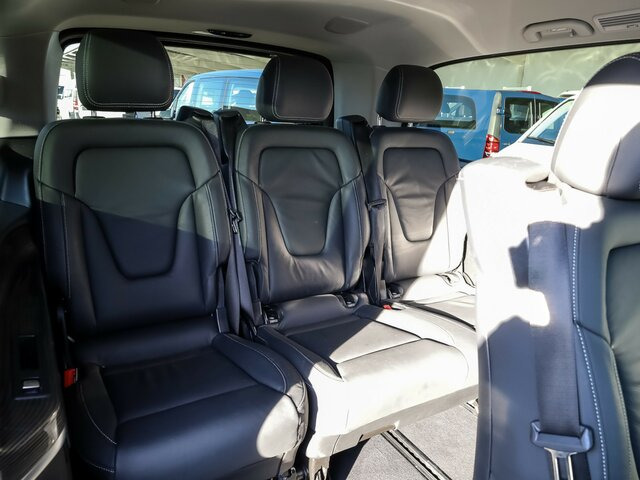 MERCEDES-BENZ V 300 Avantgarde Extralang,Allrad,2Schiebetüren... - Пътнически бус: снимка 4 MERCEDES-BENZ V 300 Avantgarde Extralang,Allrad,2Schiebetüren... - Пътнически бус: снимка 4
