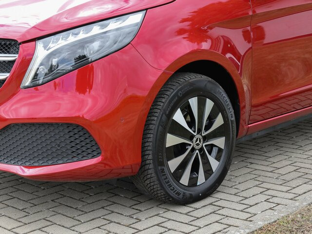 MERCEDES-BENZ V 300 Marco Polo,Allrad,EasyUp,Leder,AHK 2,5To... - Кемпер ван: снимка 2 MERCEDES-BENZ V 300 Marco Polo,Allrad,EasyUp,Leder,AHK 2,5To... - Кемпер ван: снимка 2